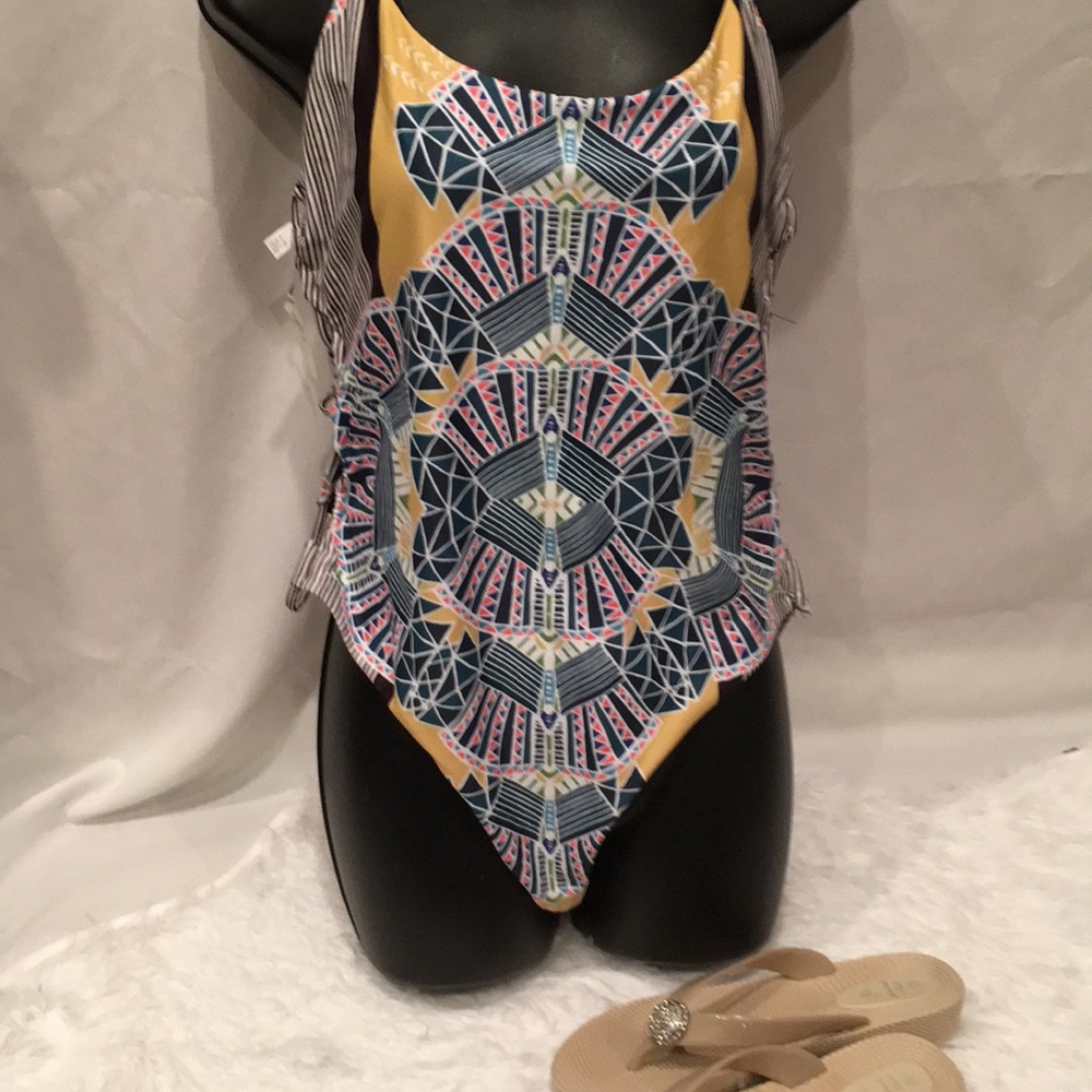 Aeropostale Cape & Juby XL 1 piece swimsuit New
